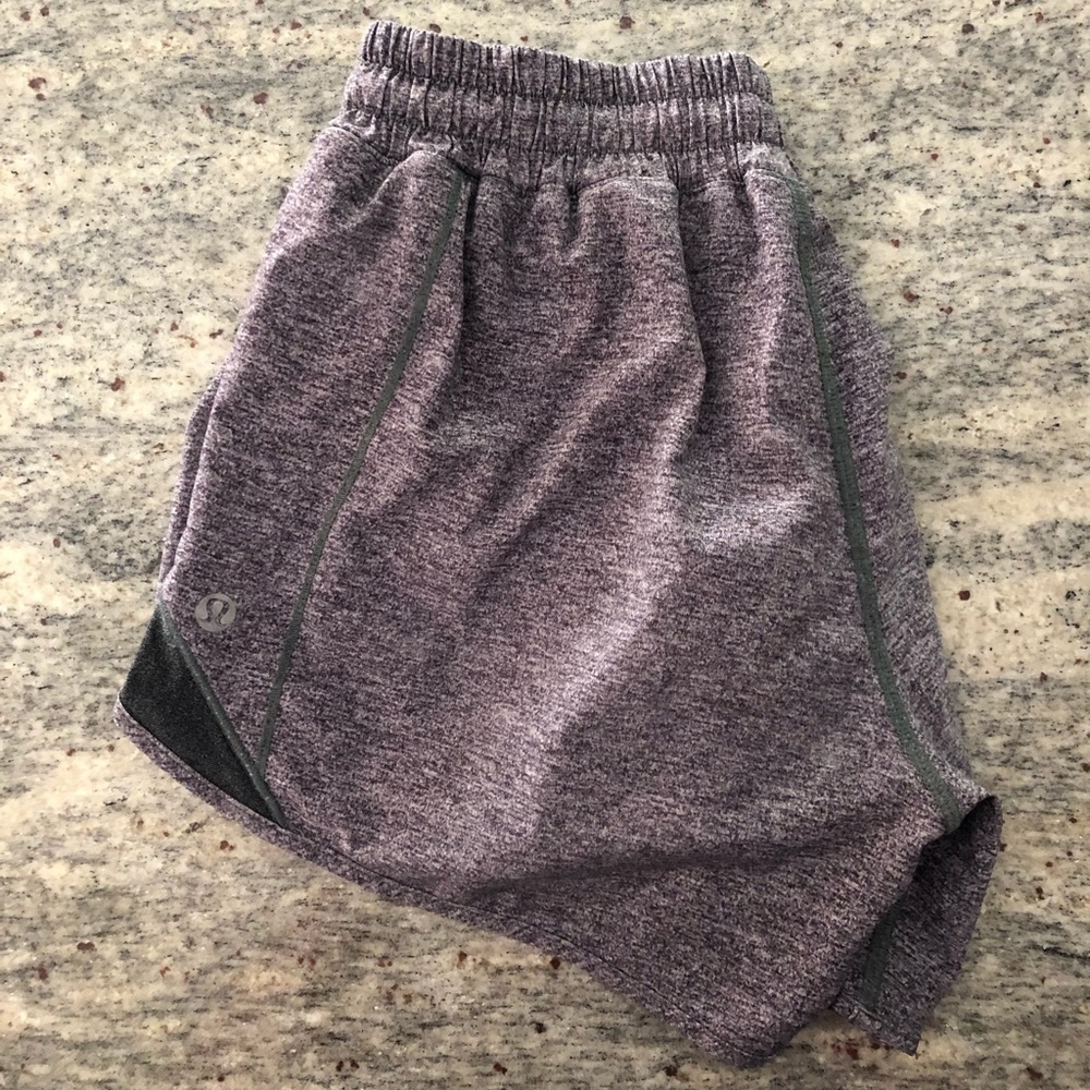 lululemon hotty hot shorts 4”